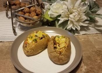 Easy Fast Cooking Vegetarian Stuffed Baked Potato Home Style
