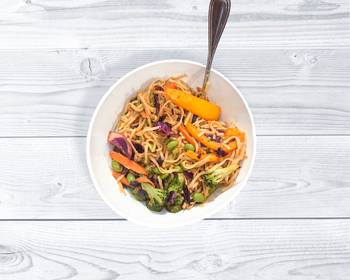 Fast Cooking Methods Pad Thai w peanut butter sauce Delicious Simple