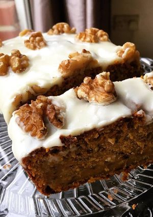 A picture of Low Fat Carrot Cake.