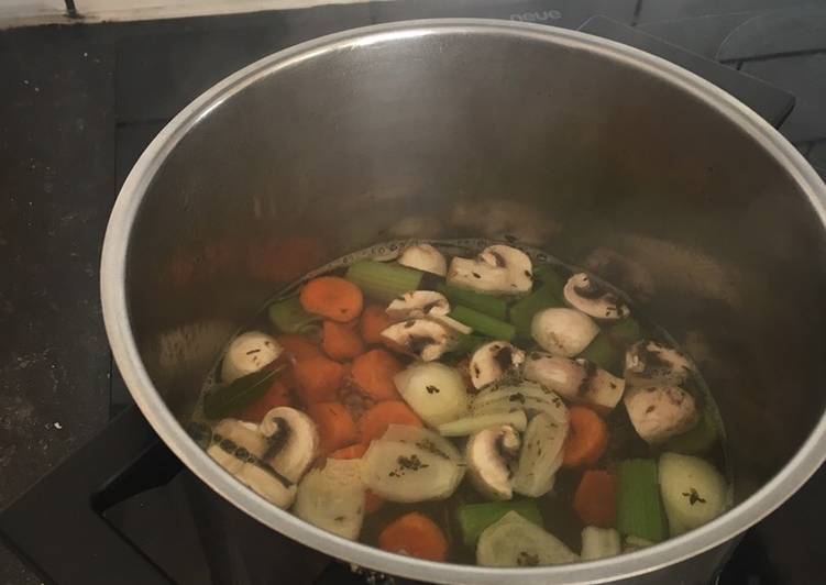 Step-by-Step Guide to Make Quick No salt vegetable stock