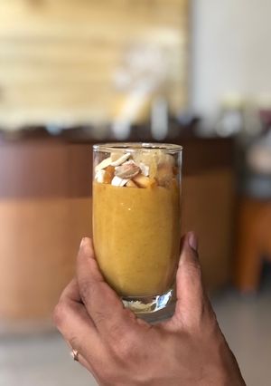 A picture of Chickoo juice.