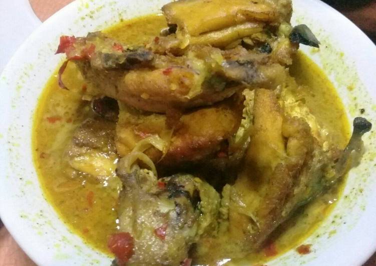 Kari Ayam dengan Kuah Kental &amp; Gurih, Wajib di Coba !