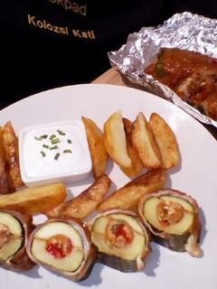 Barbecue-s töltött cukkini,gluténmentesen! recept fotója