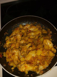 Una foto de Pollo en salsa