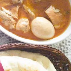 A picture of Chicken aur Anday ka Salan.