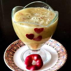 PINEAPPLE - MINT LEMONED with GRATED APPLE A picture of PINEAPPLE - MINT LEMONED with GRATED APPLE.