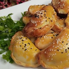 A picture of Chicken stuffed snacks.