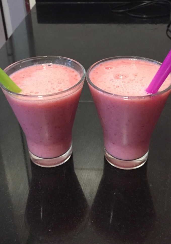 Una foto de Batido de fresas
