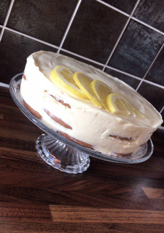 Una foto de Tarta fría de limón 🍋
