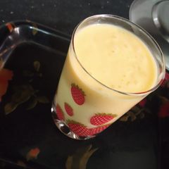 A picture of Mango shake.