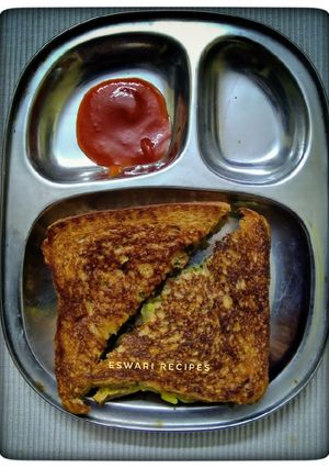 A picture of Aloo sandwich.