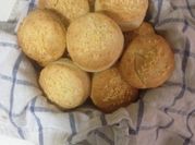 Una foto de scones dulces