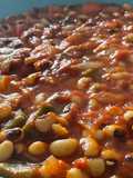 Judías en salsa de tomate (saludable y vegana)