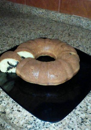 صورة لوصفة كيك عادي محشي تمر