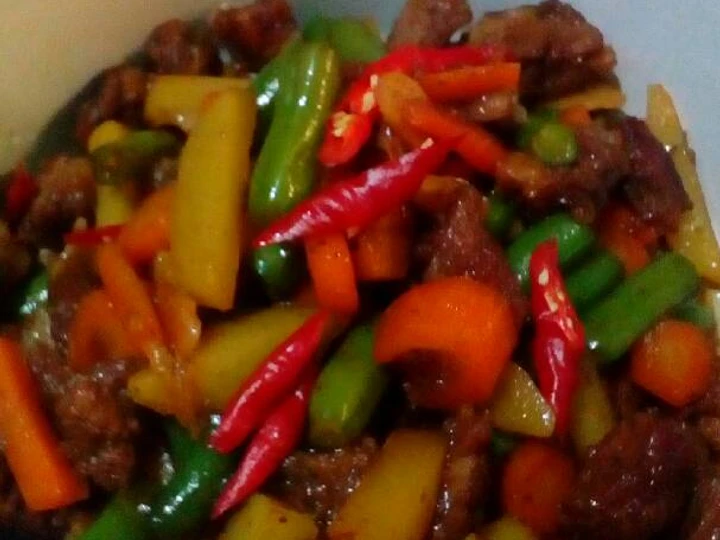 Cara Mudah Membikin Resep Tumis daging sapi asam manis🐄🍴 yang Lezat Sekali Anti Ribet, Bikin Ngiler