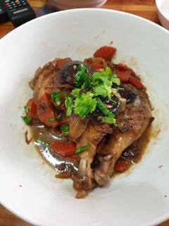 รูปของ น่องไก่ตุ๋น
