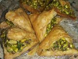 وربات بالفستق الحلبي