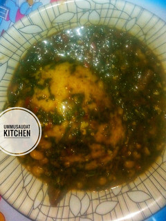 A picture of Semovita with ewedu + okro.