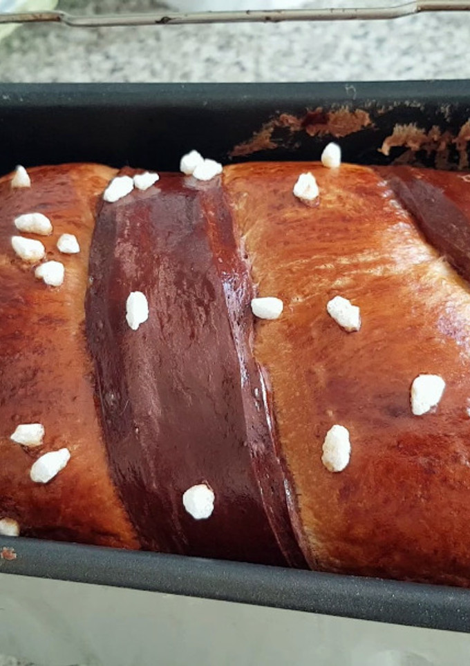 Una foto de Pan de Brioche con Chocolate (en panificadora y con poolish)