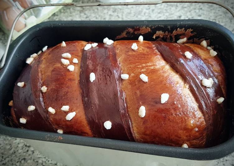 Pan de Brioche con Chocolate (en panificadora y con poolish)