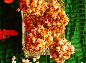 A picture of Sorghum balls.