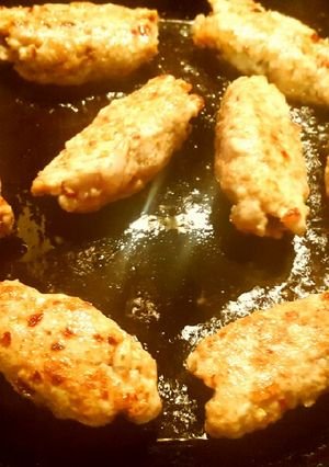 A picture of Homemade Chelow kebab🍗🍡.