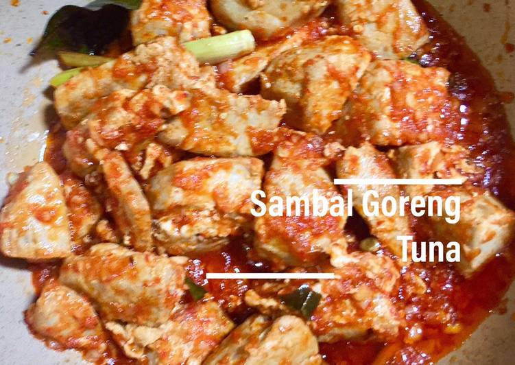 Cara Gampang Menyiapkan Sambal Goreng Tuna, Enak