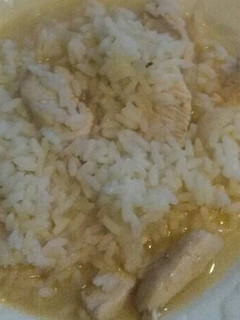 Una foto de Arroz con pechuga de pollo al estilo indio