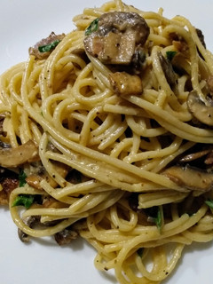 A picture of Mushroom carbonara.