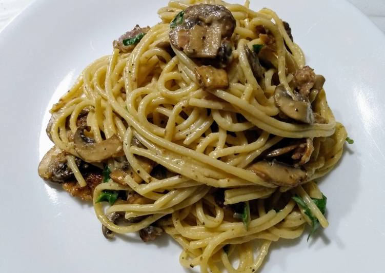 Mushroom carbonara