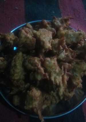लौकी के पकोड़े (Lauki ke pakore recipe in Hindi) रेसिपी मुख्य फोटो