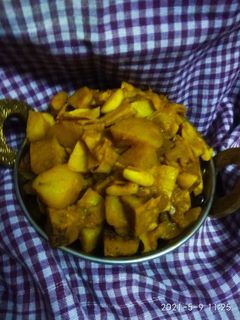এঁচোড়ের ডালনা (enchorer dalna recipe in Bengali) রেসিপির প্রধান ছবি