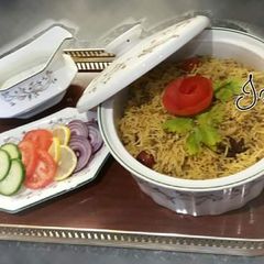 A picture of 🥘🍝Masoor Pulao🍝🥘(Whole red lentil rice).