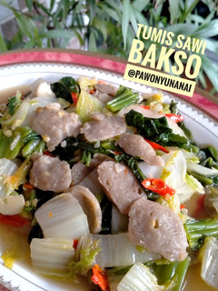Foto resep 93) tumis sawi bakso