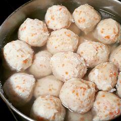 A picture of Indonesian Chicken Meatball with hidden carrot.