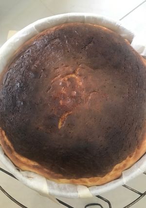 รูปของ Basque burnt cheese cake