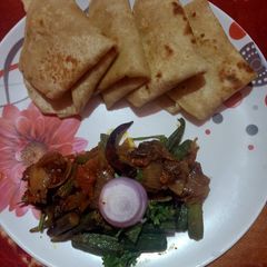 A picture of Lady finger do pyaaza.