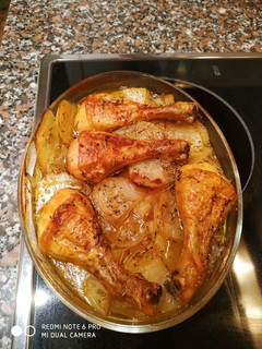 Una foto de Pollo a la cerveza