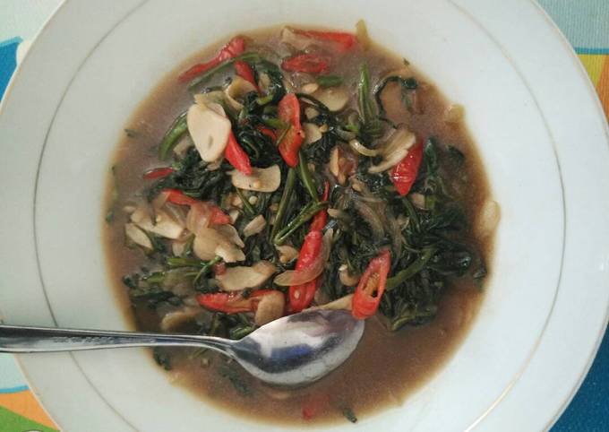 Langkah Mudah untuk Menyiapkan Cah kangkung enak Anti Gagal