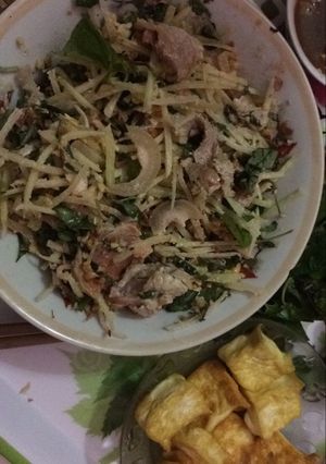 Hình của món Nộm dưa hấu, thịt chua.