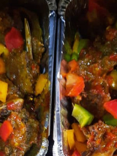 A picture of Roasted mutton with peppers.