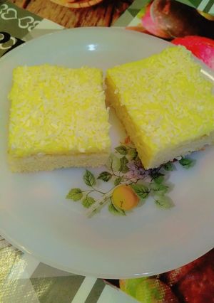 صورة لوصفة كيكة السبع ملاعق بالكاسترد وجوز الهند 😋♥️👌🏻