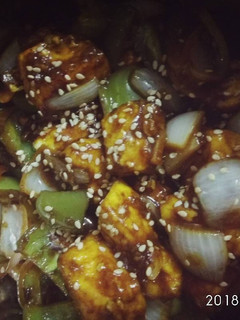 மிளகாய் பன்னீர்/Chilli paneer authentic செய்முறை முக்கிய புகைப்படம்