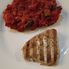 A picture of Grilled Tuna Steaks with Frita.