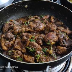 Brown less oil Chicken A picture of Brown less oil Chicken.