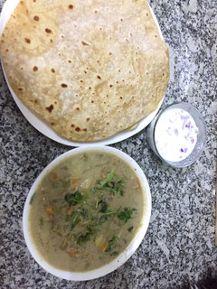 கோயமுத்தூர் ஸ்பெஷல் சப்பாத்தி குருமா செய்முறை முக்கிய புகைப்படம்