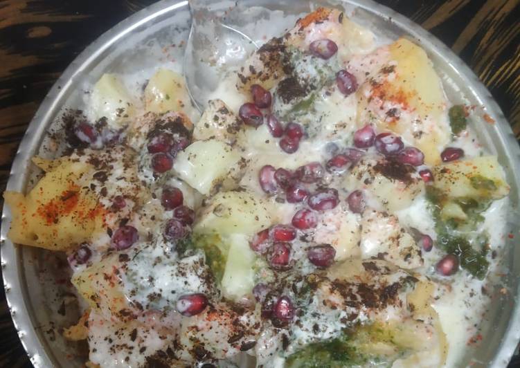 Step-by-Step Guide to Make Award-winning Dahi bhalle chat