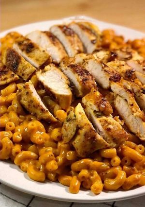 صورة لوصفة باستا كريمية بالدجاج 🍝
