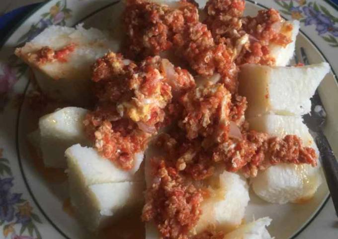Recipe of Gordon Ramsay Boiled yam with egg sauce