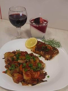 O poză a rețetei Somon cu legume la cuptor.